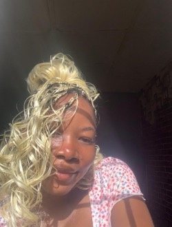 Profil de Happiness, une femme célibataire de 25 ans à Lagos