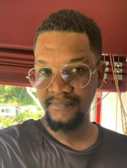 Profil de Salim, un homme célibataire de 35 ans à Au Cap