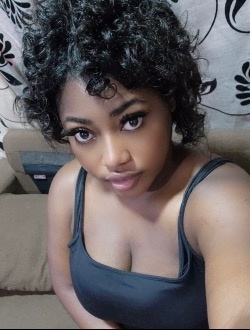 Profil de Angela, une femme célibataire de 32 ans à Arden-Arcade
