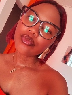 Profil de Vanessa, une femme célibataire de 32 ans à Yaoundé