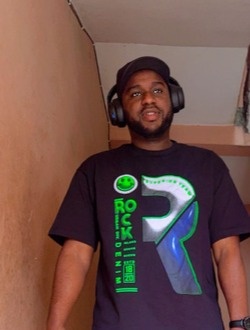 Profil de Omar, un homme célibataire de 35 ans à Bordeaux