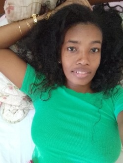 Profil de Naad, une femme célibataire de 33 ans à Nosy-Be