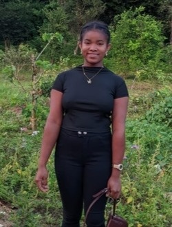 Profil de Naella, une femme célibataire de 23 ans à Sambava