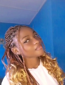 Profil de Rina, une femme célibataire de 24 ans à Kara