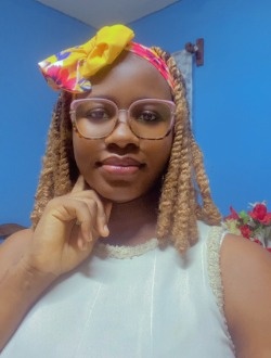 Profil de Ange, une femme célibataire de 20 ans à Douala
