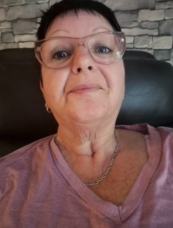 Profil de Anne, une femme célibataire de 64 ans à Trois-Rivières