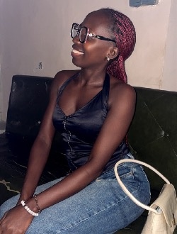 Profil de Florence, une femme célibataire de 30 ans à Douala