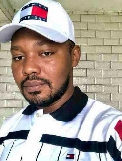 Profil de Yoann, un homme célibataire de 39 ans à Douala