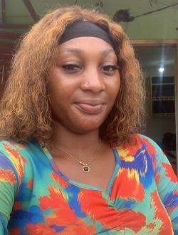 Profil de Berline, une femme célibataire de 24 ans à Yaoundé