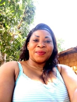 Profil de Valerie, une femme célibataire de 40 ans à Yaoundé