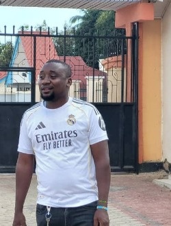 Profil de Jules, un homme célibataire de 40 ans à Bukavu