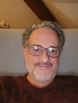 Profil de Paco, un homme célibataire de 63 ans à Valserhône