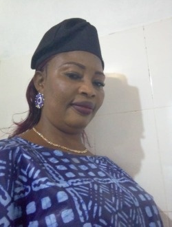 Profil de Lila, une femme célibataire de 47 ans à Abomey-Calavi
