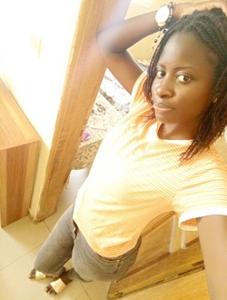 Profil de Vicky, une femme célibataire de 30 ans à Dakar