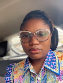 Profil de Austine, une femme célibataire de 26 ans à Cocody