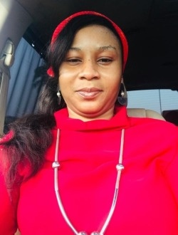 Profil de Cynthia, une femme célibataire de 43 ans à Lagos
