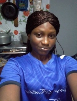 Profil de Fideline, une femme célibataire de 25 ans à Aboué