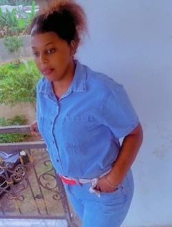 Profil de Marie, une femme célibataire de 38 ans à Douala
