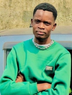 Profil de Tonton Dan, un homme célibataire de 28 ans à Kinsa