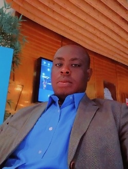 Profil de Abraham, un homme célibataire de 30 ans à Abidjan