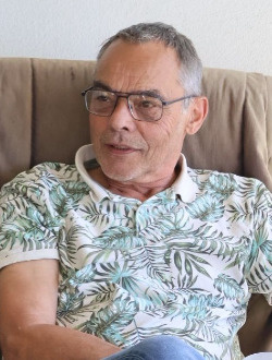 Profil de Luc, un homme célibataire de 71 ans à Rochejean