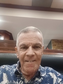 Profil de Pierre, un homme célibataire de 72 ans à Repentigny