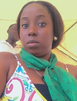 Profil de Faveur, une femme célibataire de 30 ans à Libreville