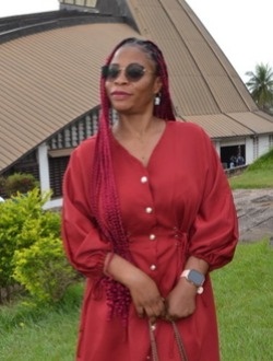 Profil de Rosine, une femme célibataire de 31 ans à Yaoundé