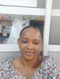 Profil de Alice, une femme célibataire de 46 ans à Douala