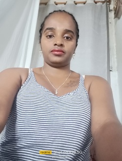 Profil de Flania, une femme célibataire de 33 ans à 67 Ha