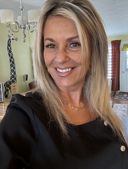 Profil de Divine, une femme célibataire de 60 ans à Contrecoeur