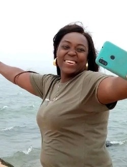 Profil de Nuptia  Huguette, une femme célibataire de 48 ans à E-n-Tatrat
