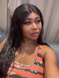 Profil de Jolie, une femme célibataire de 33 ans à Cotonou