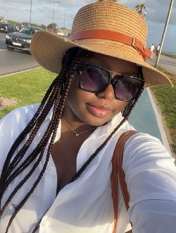 Profil de Marie, une femme célibataire de 27 ans à Casablanca