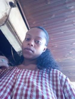 Profil de Joyaura, une femme célibataire de 23 ans à Abonara