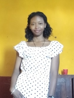 Profil de Espérance, une femme célibataire de 30 ans à Antanifasika