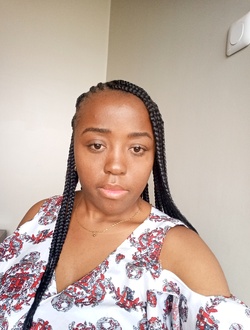 Profil de Djamila Delance, une femme célibataire de 30 ans à Yaoundé