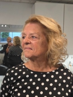 Profil de Carole, une femme célibataire de 65 ans à Laval