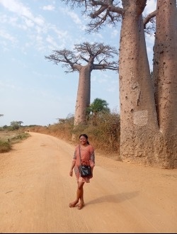 Profil de Naly, une femme célibataire de 26 ans à Ambanidia