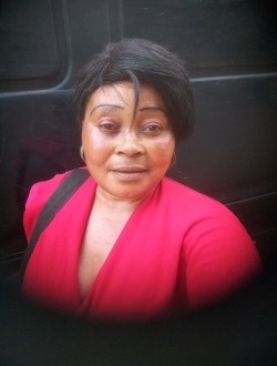 Profil de Laurine, une femme célibataire de 49 ans à Douala