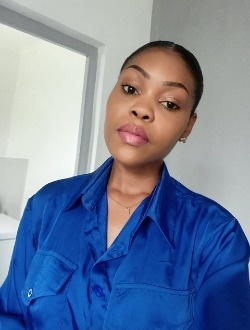 Profil de Aicha, une femme célibataire de 33 ans à Brazzaville