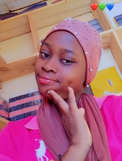 Profil de Rachida, une femme célibataire de 25 ans à Ouagadougou