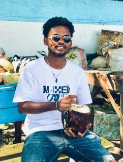 Profil de James, un homme célibataire de 24 ans à Itaosy