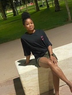 Profil de Aude, une femme célibataire de 30 ans à Gordes