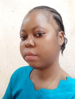 Profil de Solange, une femme célibataire de 24 ans à Porto-Novo