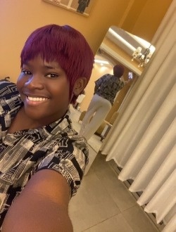 Profil de Jenna, une femme célibataire de 22 ans à Ébolowa