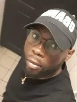 Profil de Gaël, un homme célibataire de 35 ans à Douala