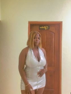 Profil de Chrix, une femme célibataire de 26 ans à Accra
