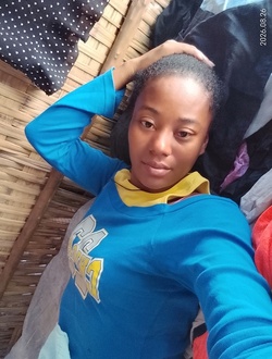 Profil de Fandresena, une femme célibataire de 36 ans à Alovingo