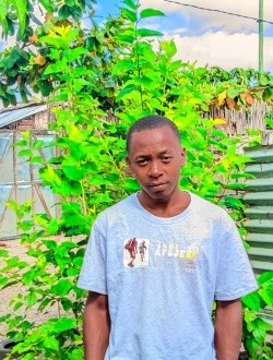 profile picture 0